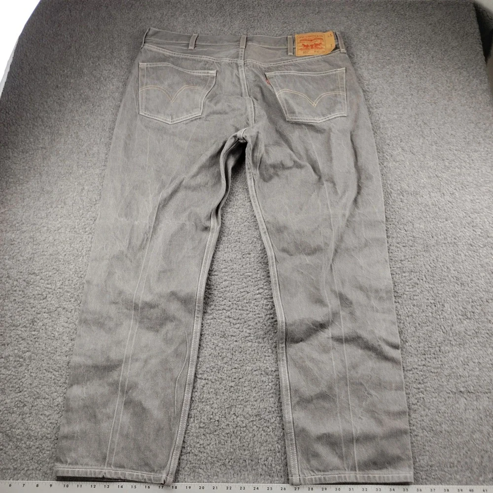 Levis 501 Grey Denim Jeans Mens 42x32 Straight Leg Cotton Western Rodeo Workwear